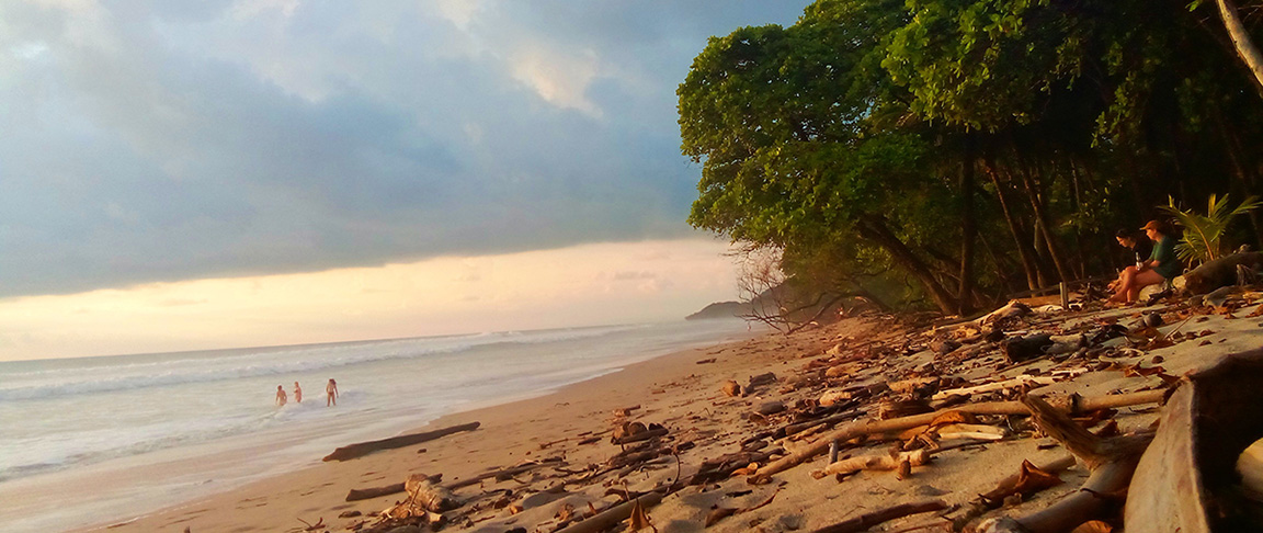 Santa Teresa apartments on the beach with ocean views Costa Rica